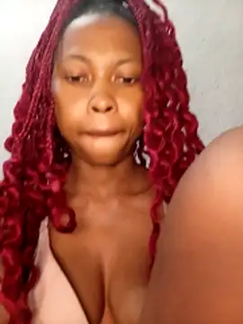 Sweethoneypot25's cam snapshot