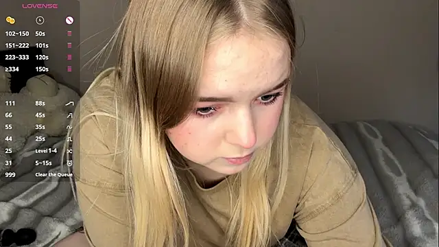 ZaraCreedon's cam snapshot