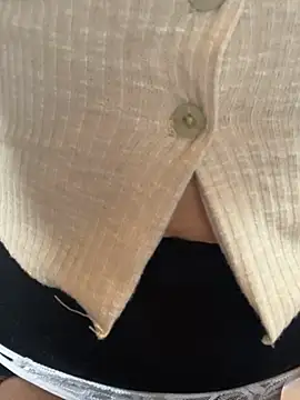 Molly-xiao's cam snapshot