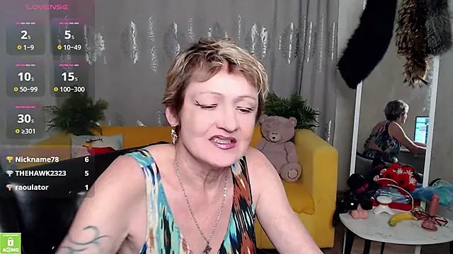 SexyGrandma_'s cam snapshot