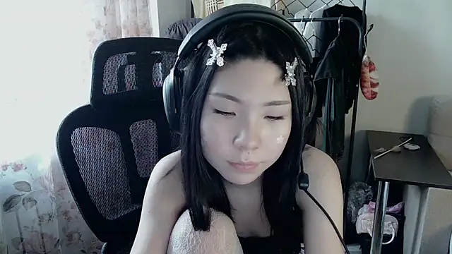 AprilOnilll's cam snapshot