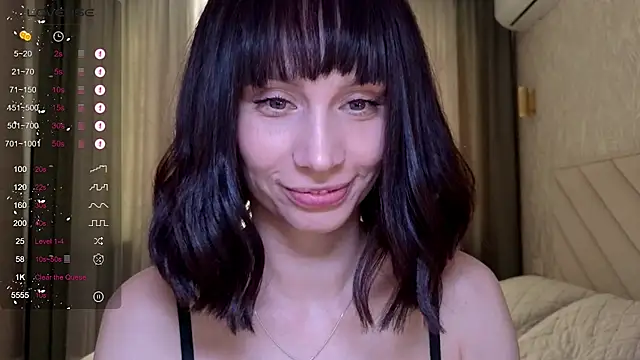 Alice_Wonders's cam snapshot