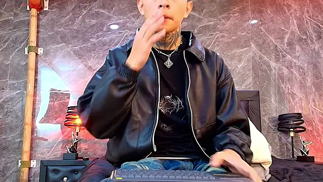 angell_thomas's cam snapshot