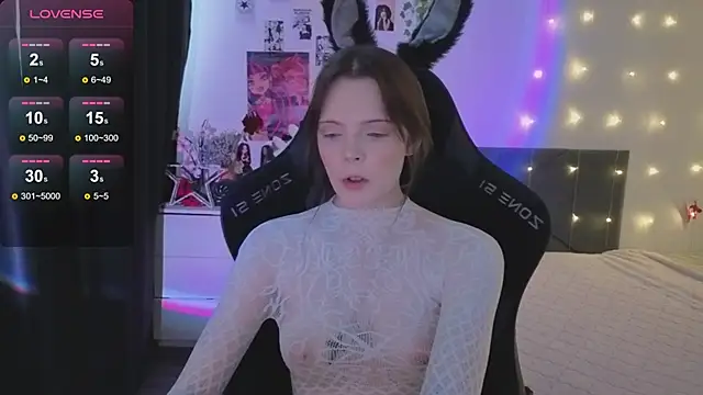 Luna_Navy's cam snapshot