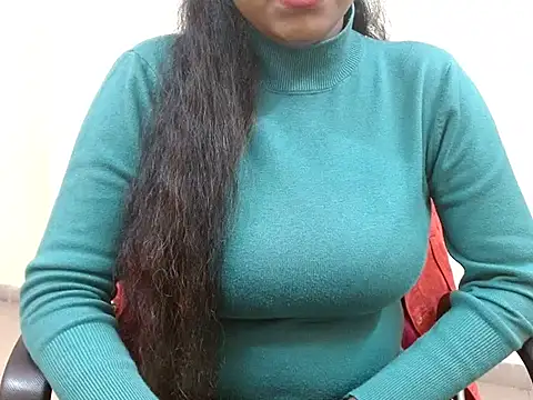 LovingPihu's cam snapshot