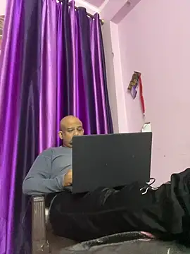 Dick_6inches_Delhi's cam snapshot