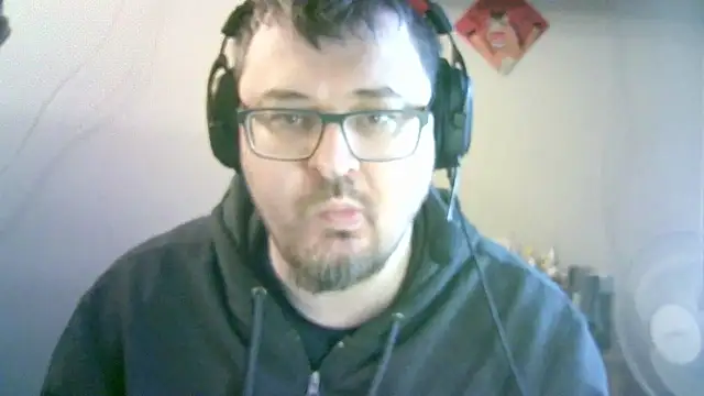 SirAbuser's cam snapshot