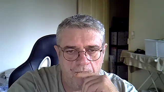 _hippo_'s cam snapshot