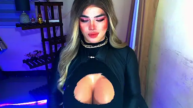 GoddessOFHUGEx's cam snapshot