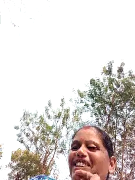 Manvi_hote's cam snapshot