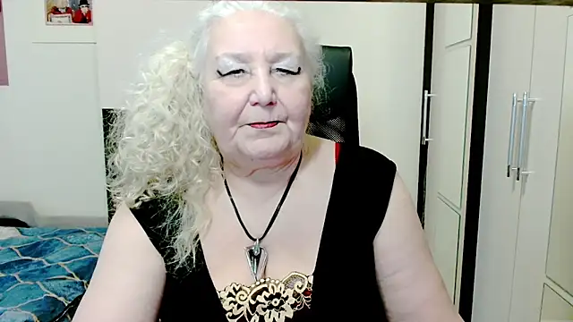 GrannyAlisa's cam snapshot