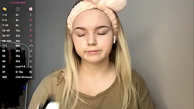 ZaraCreedon's cam snapshot