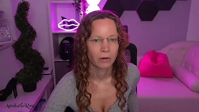 AnnikaRose's cam snapshot