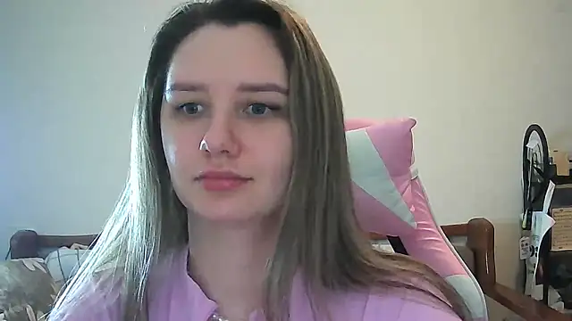 Caymira's cam snapshot