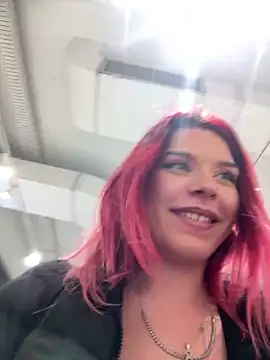 RiriRoseey's cam snapshot