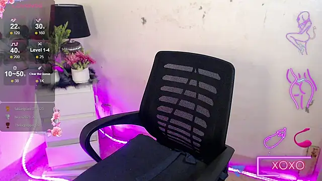 yourfavdollyxxx live sex cam