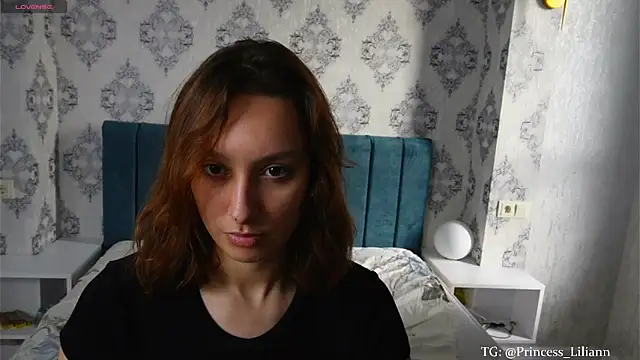 LilyannRosse's cam snapshot