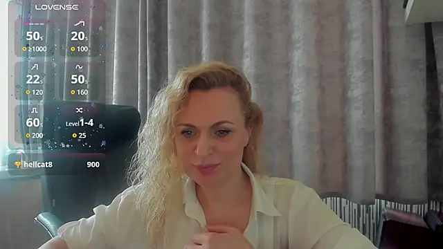 LanaLight_x's cam snapshot