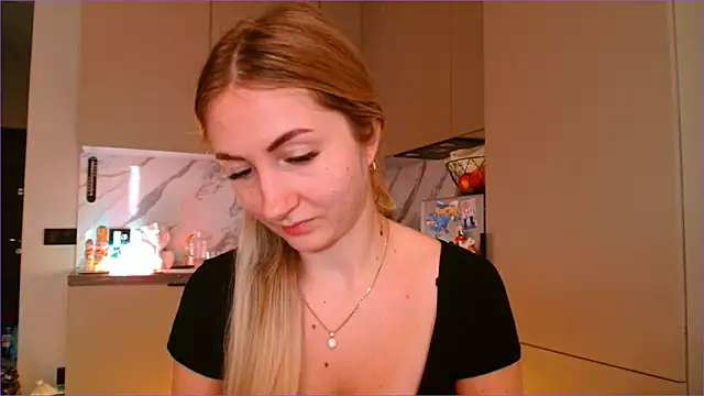 BluueSilk's cam snapshot