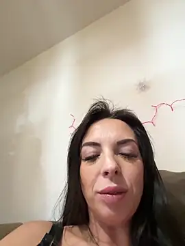 Almmaxxxx live sex cam