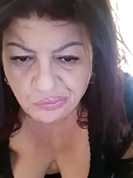 CALDA-AKIRA live sex cam