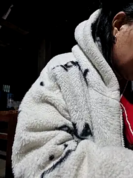 yoowwmr's cam snapshot