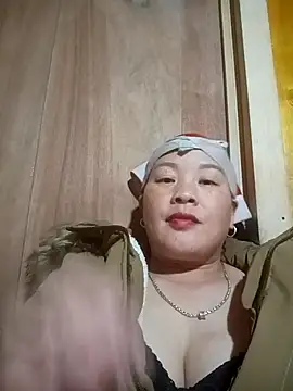 MinaYangon502's cam snapshot