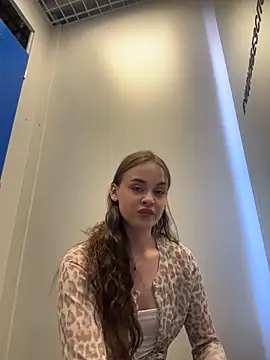 KristiRich's cam snapshot