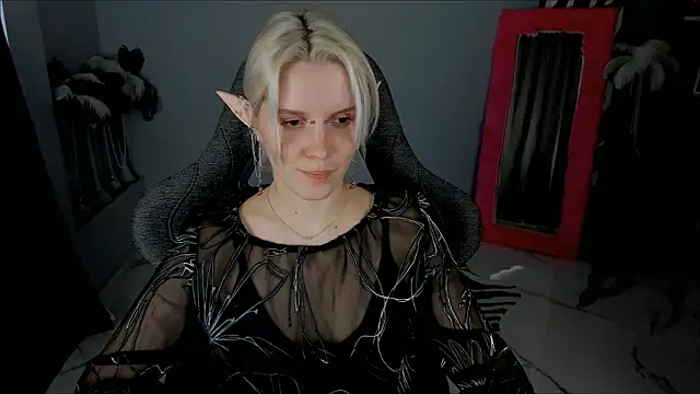 BethanyCloud's cam snapshot