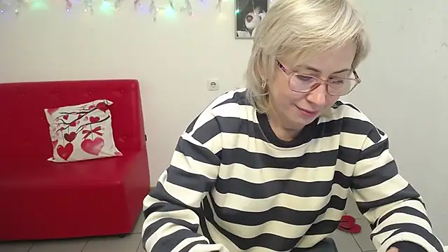 LaurenWishy's cam snapshot