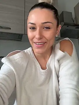 petrouchkaaa_ live sex cam