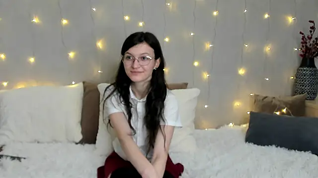 ThoraMarola's cam snapshot