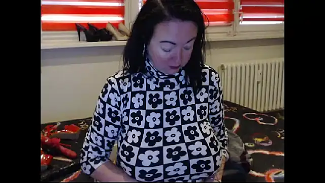 Alexie33's cam snapshot