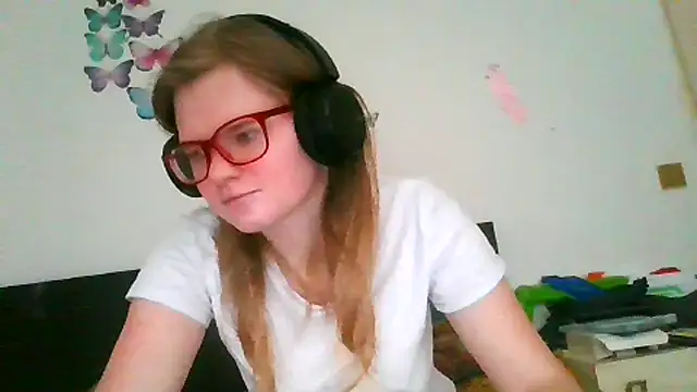 Moonolighta live sex cam