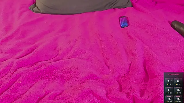 Alice_Pops's cam snapshot