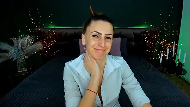 Rebecca_Diamond live sex cam