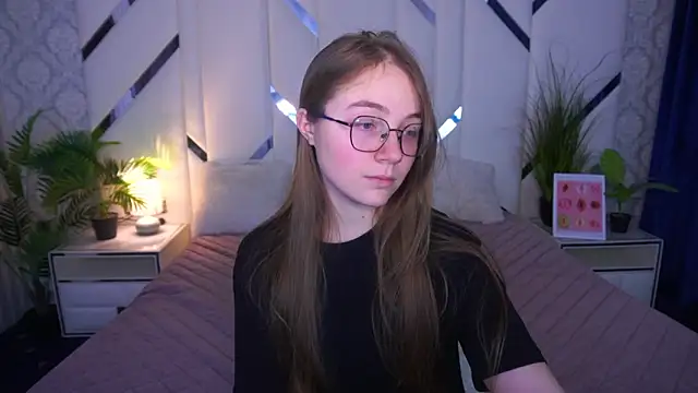 ArrinaWairr's cam snapshot