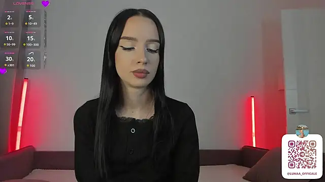 flora_off live sex cam