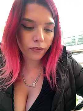 RiriRoseey's cam snapshot