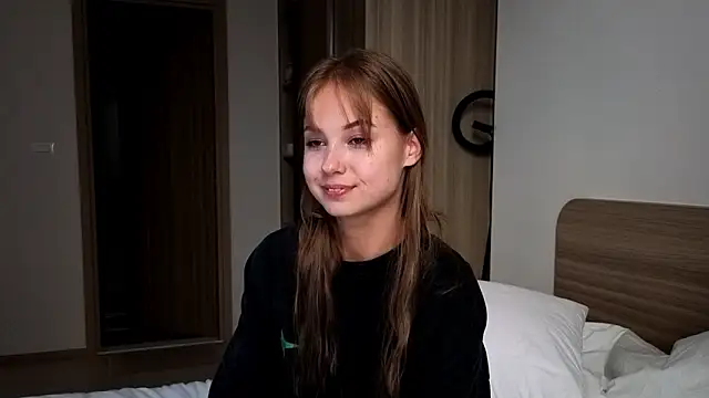 thecrescentmoon's cam snapshot