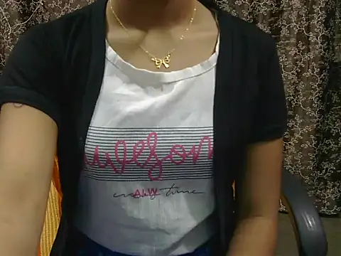 Adorable_Ayesha's cam snapshot