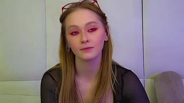 AgataFoxley's cam snapshot