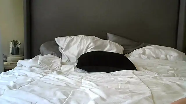 SweetShailynn's cam snapshot