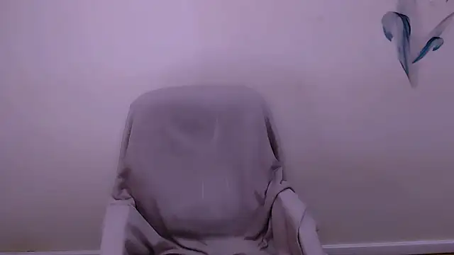 MillaTems_'s cam snapshot