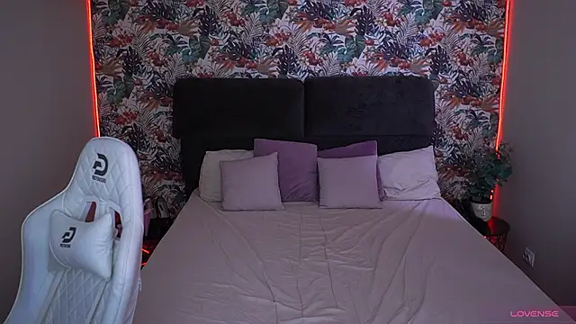 Sexy_Ira's cam snapshot