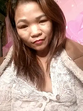 maymay-2000's cam snapshot