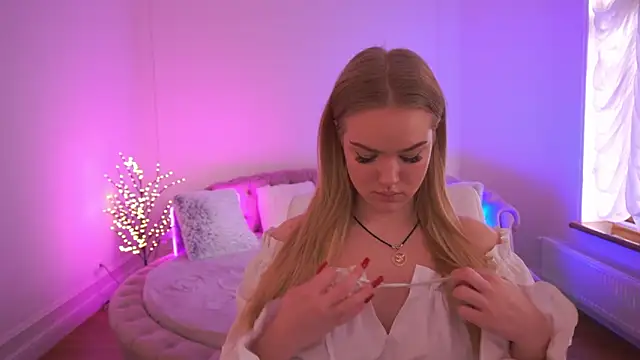 CelesteNoir's cam snapshot