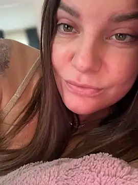 JessicaFlame live sex cam