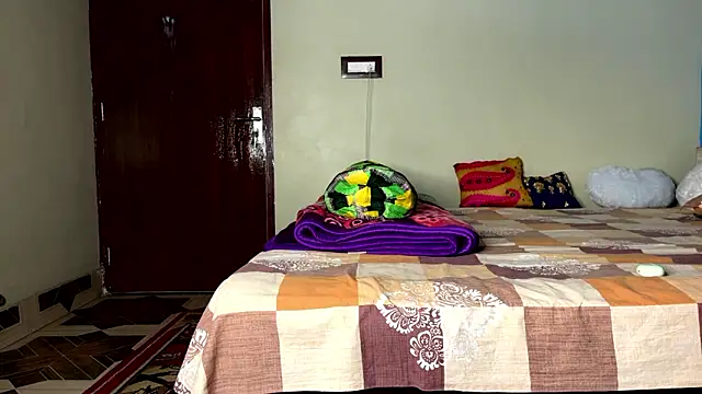 jace_desi's cam snapshot