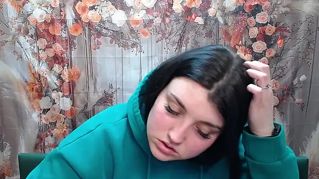 ScarletCargo's cam snapshot